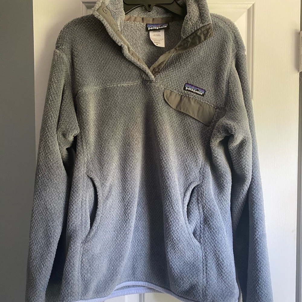Patagonia Women’s RE-TOOL snap T fleece pullover